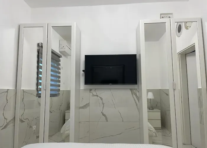 Best Apartment Tel Aviv Center 50Meters From The Beach