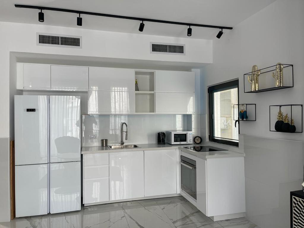 Apartment Center 50meters From The Tel Aviv